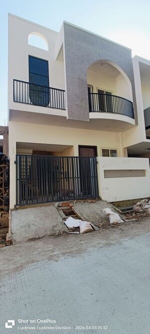 4 BHK Villa – Exterior View View at Gomti Nagar - for Sale