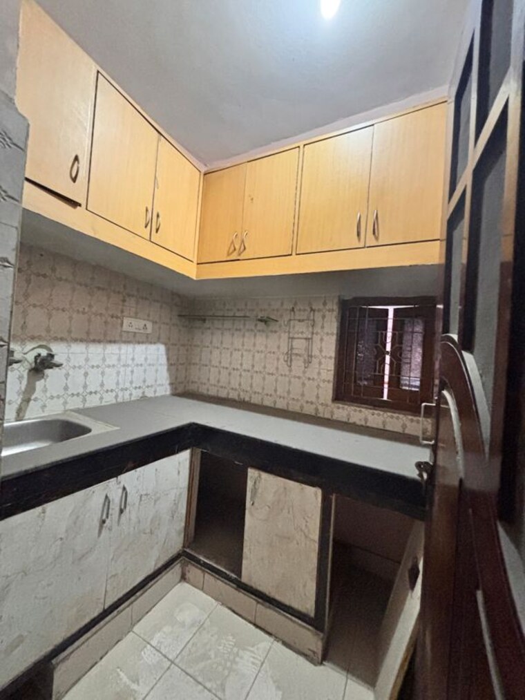 Kitchen, khirki extension 2 Bedroom 630 Sq.Ft. Builder Floor In Khirki Extension Delhi 10236916