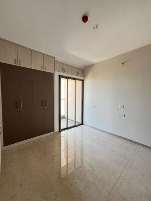 Room in 3 BHK Apartment at Basil Mondale, Mundhwa – for Rent