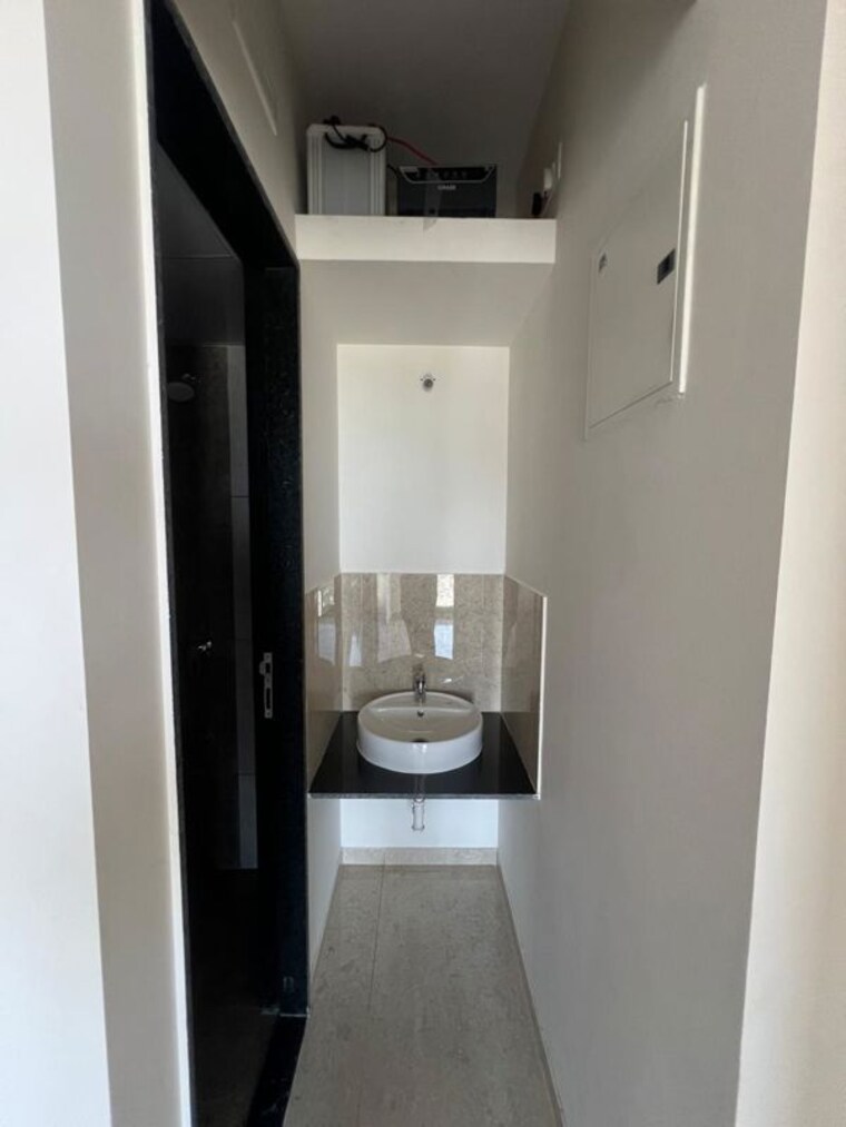 undefined, basil-mondale 3 Bedroom 1300 Sq.Ft. Apartment In Mundhwa Pune 9832787