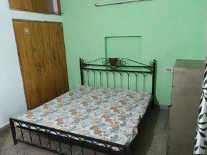 2.5 BHK Builder Floor For Rent in Sector 32