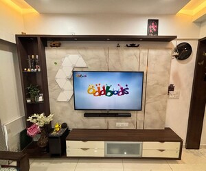 Furnished Amenities in 2 BHK Apartment at Karan Riverview, Kharadi – for Rent