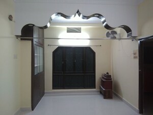 Furnished Amenities in 2 BHK Apartment at Tarnaka – for Rent