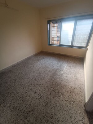 Room in 1 BHK Apartment at Krishna CHS Malad West, Malad West – for Rent