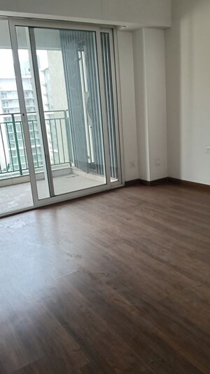 4 BHK Apartment For Rent in Godrej Woods, Sector 43