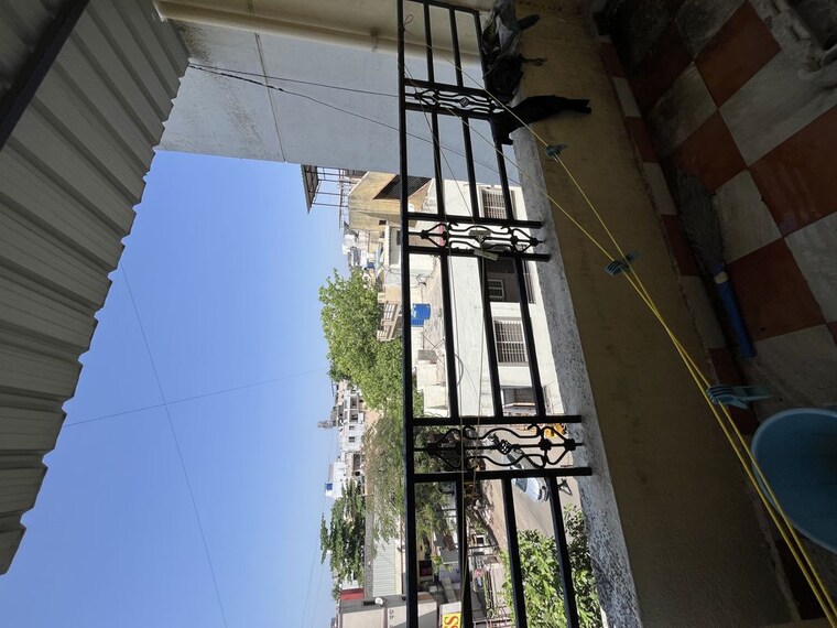 Balcony, kharadi 2 Bedroom 900 Sq.Ft. Apartment In Kharadi Pune 10237217