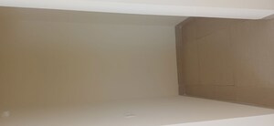 Room in 3.5 BHK Apartment at Emaar Emerald Estate, Sector 65 – for Rent