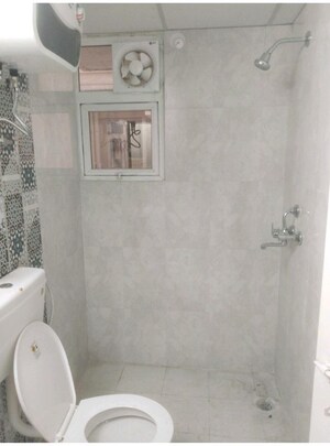 Bathroom in 3 BHK Builder Floor at Central Park Flower Valley, Sohna – for Rent