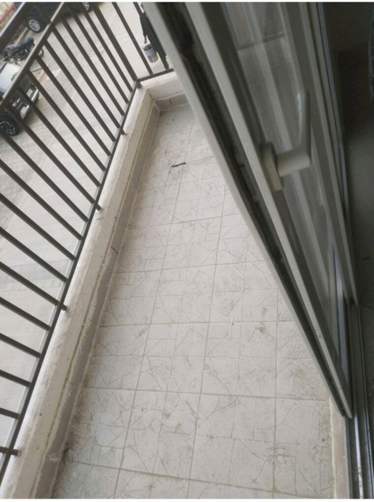 Balcony, central-park-flower-valley 3 Bedroom 1230 Sq.Ft. Builder Floor In Sohna Gurgaon 10237277