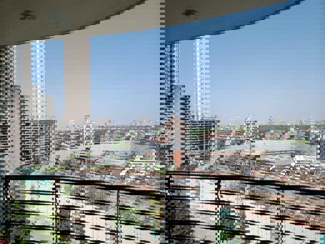 5 BHK + Pooja Room,Servant Room 5335 Sq.Ft. Apartment in Pearls Gateway Tower