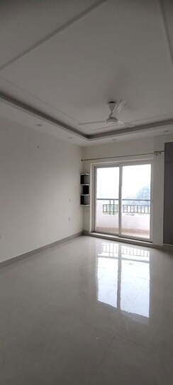 3 BHK Apartment For Rent in Omaxe Royal Residency Faridabad