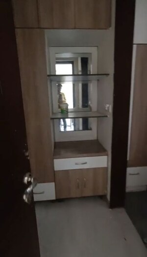 Furnished Amenities in 5 BHK Villa at Sector 57 – for Rent