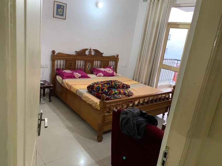 Bedroom, maya-garden-city 3 Bedroom 1300 Sq.Ft. Apartment In Lohgarh Zirakpur 10235192