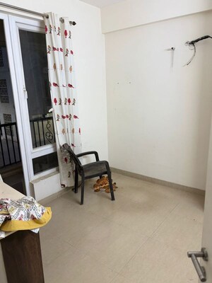 Bedroom in 3 BHK Apartment at Emaar Emerald Estate, Sector 65 – for Rent