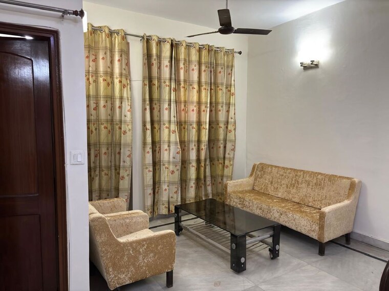 Living Room, sector 40 2 Bedroom 1460 Sq.Ft. Independent House In Sector 40 Gurgaon 10237362