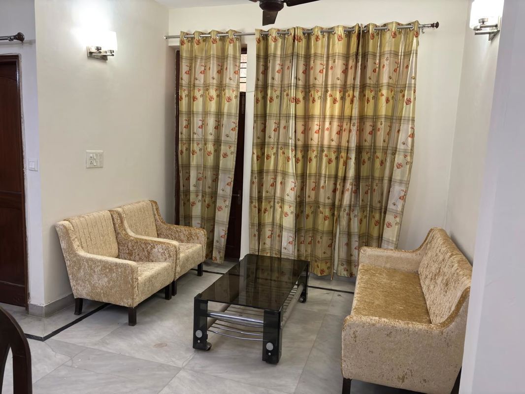 2 BHK + Store Room Independent House For Rent in Sector 40
