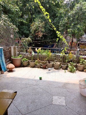  Pg – Exterior View View at West Patel Nagar - for Rent