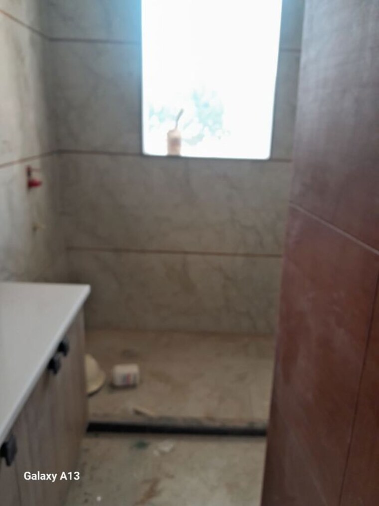 Bathroom, bptp-park-floors-i 4 Bedroom 1510 Sq.Ft. Apartment In Sector 77 Faridabad 10237403