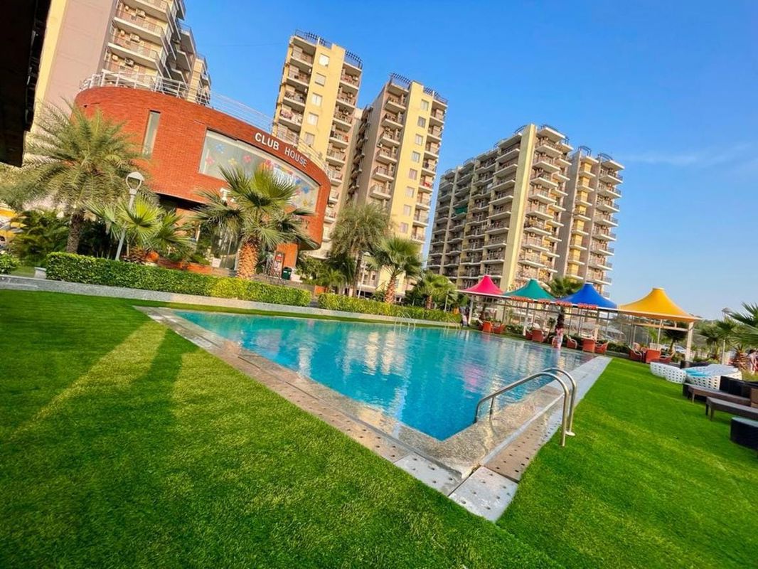 4 BHK Apartment For Rent in Trishla City