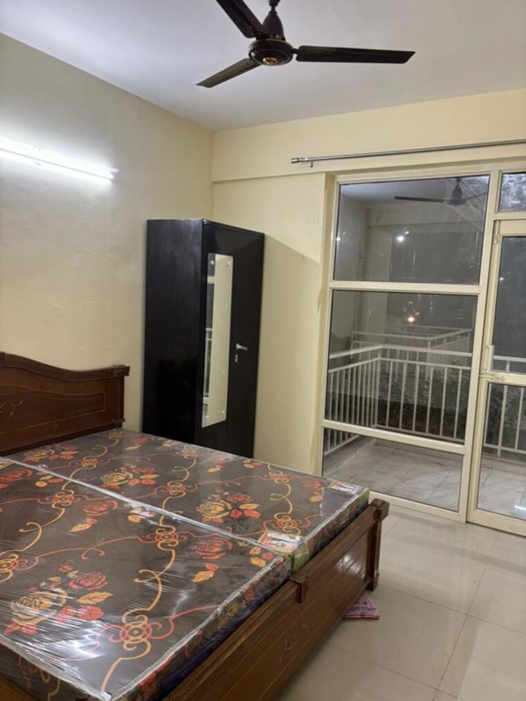 Bedroom, pyramid-altia 3 Bedroom 645 Sq.Ft. Apartment In Sector 70 Gurgaon 10237424