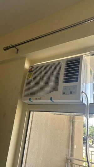 Furnished Amenities in 3 BHK Apartment at Pyramid Altia, Sector 70 – for Rent