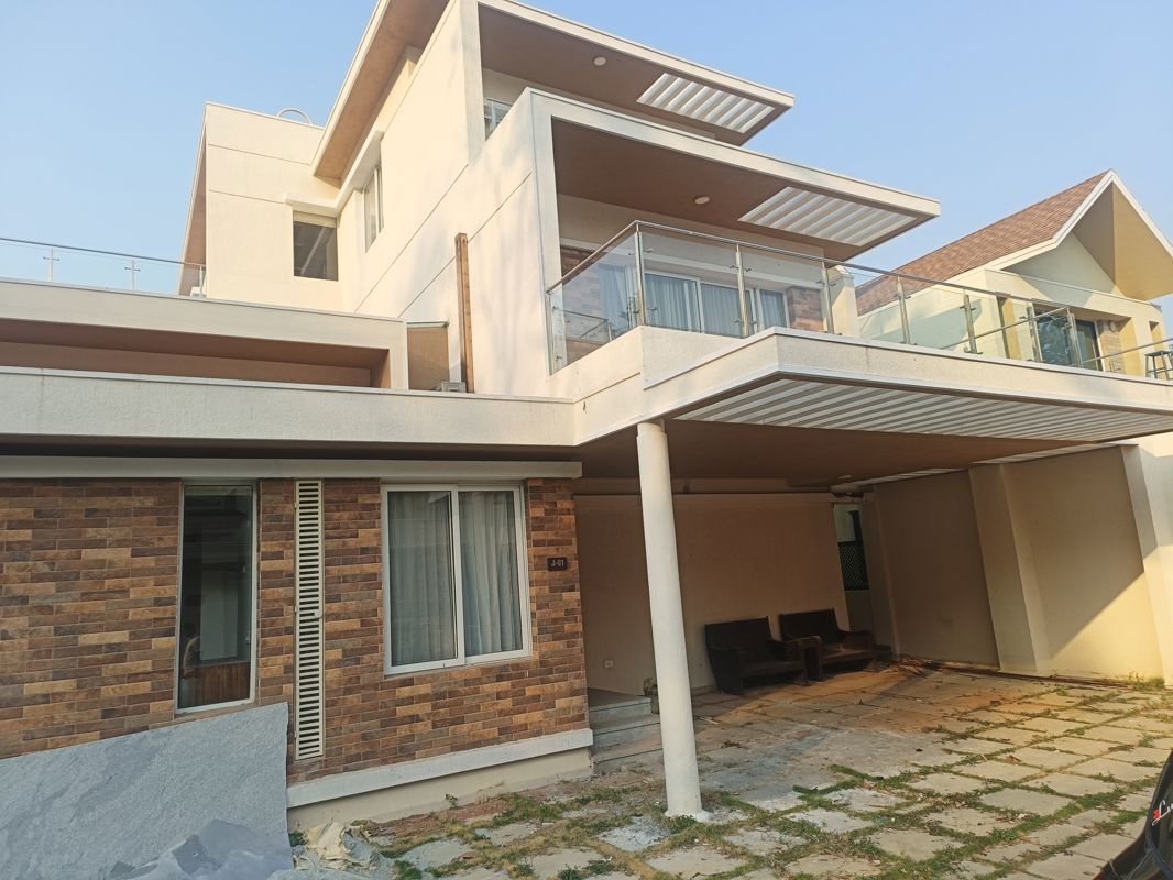 4 BHK + Pooja Room 4000 Sq.Ft. Villa in Brigade Orchards