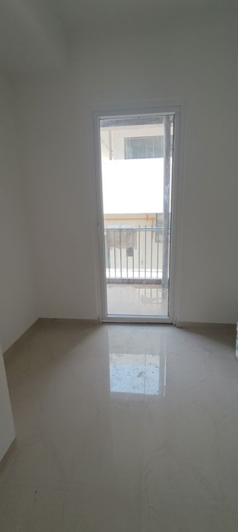 Room, smart-world-orchard 3 Bedroom 1680 Sq.Ft. Apartment In Sector 61 Gurgaon 10237466