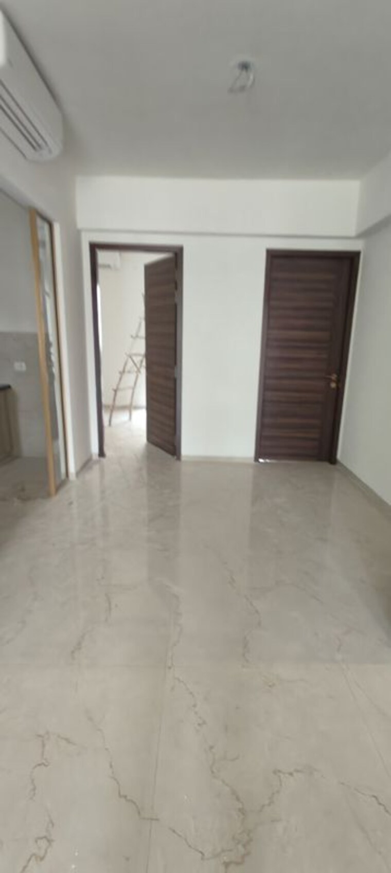 Room, smart-world-orchard 3 Bedroom 1680 Sq.Ft. Apartment In Sector 61 Gurgaon 10237466