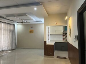 3 BHK Apartment For Rent in Riverdale Hazelwood Residences, High Ground