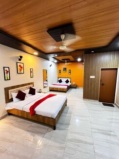 2 BHK Apartment For Rent in Platinum Life