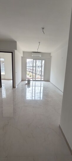 3 BHK + Study Room Apartment For Rent in Smart World Orchard