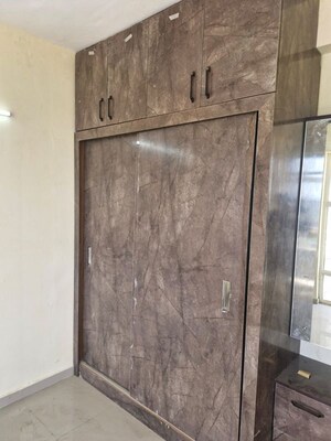 Furnished Amenities in 3 BHK Apartment at Pyramid Altia, Sector 70 – for Rent