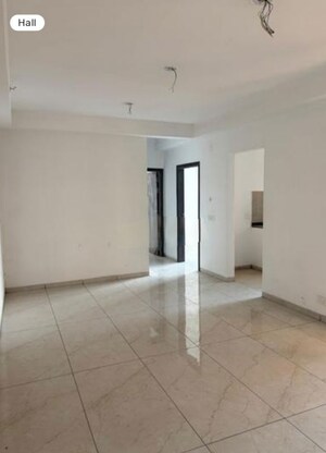 Room in 3 BHK Apartment at Rishita Manhattan, Gomti Nagar – for Sale