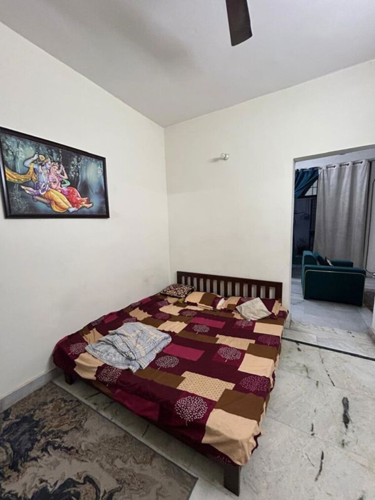 Bedroom, sector 21 2.5 Bedroom 1200 Sq.Ft. Villa In Sector 21 Gurgaon 10237571