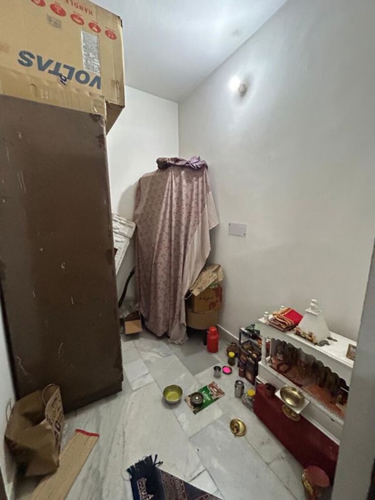 Living Room, sector 21 2.5 Bedroom 1200 Sq.Ft. Villa In Sector 21 Gurgaon 10237571