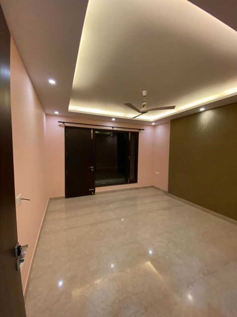 Room, sector 57 4 Bedroom 4500 Sq.Ft. Builder Floor In Sector 57 Gurgaon 10237580