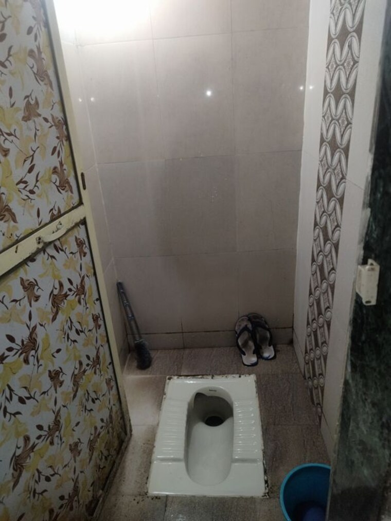 Bathroom, dombivli west Studio 400 Sq.Ft. Apartment In Dombivli West Thane 10237621