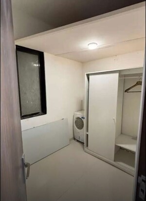 Room in 1.5 BHK Apartment at Puneet Shivalaya, Tagore Nagar – for Rent