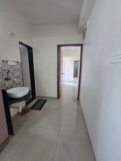 2 BHK + Servant Room Apartment For Rent in Dreams Veeroday