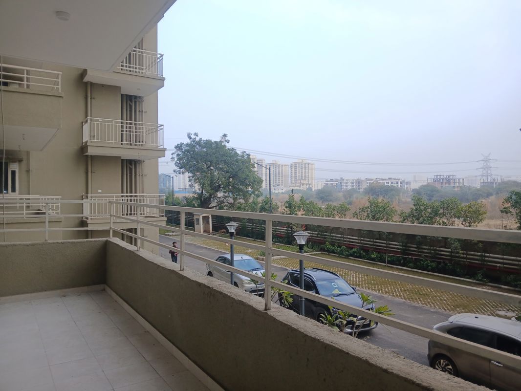 3 BHK +Apartment For Rent in Pyramid Altia
