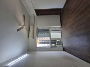 Furnished Amenities in 2 BHK Apartment at SD Siennaa Wing C, Kandivali East – for Rent