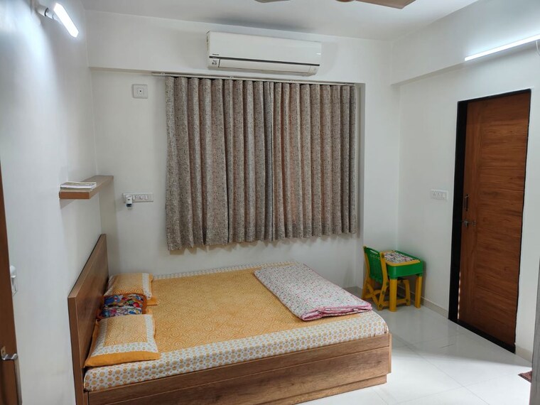 Bedroom, prahlad nagar 2 Bedroom 1200 Sq.Ft. Apartment In Prahlad Nagar Ahmedabad 10237762