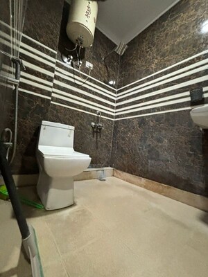 Master Bedroom in 2 BHK Builder Floor at Saket – for Rent