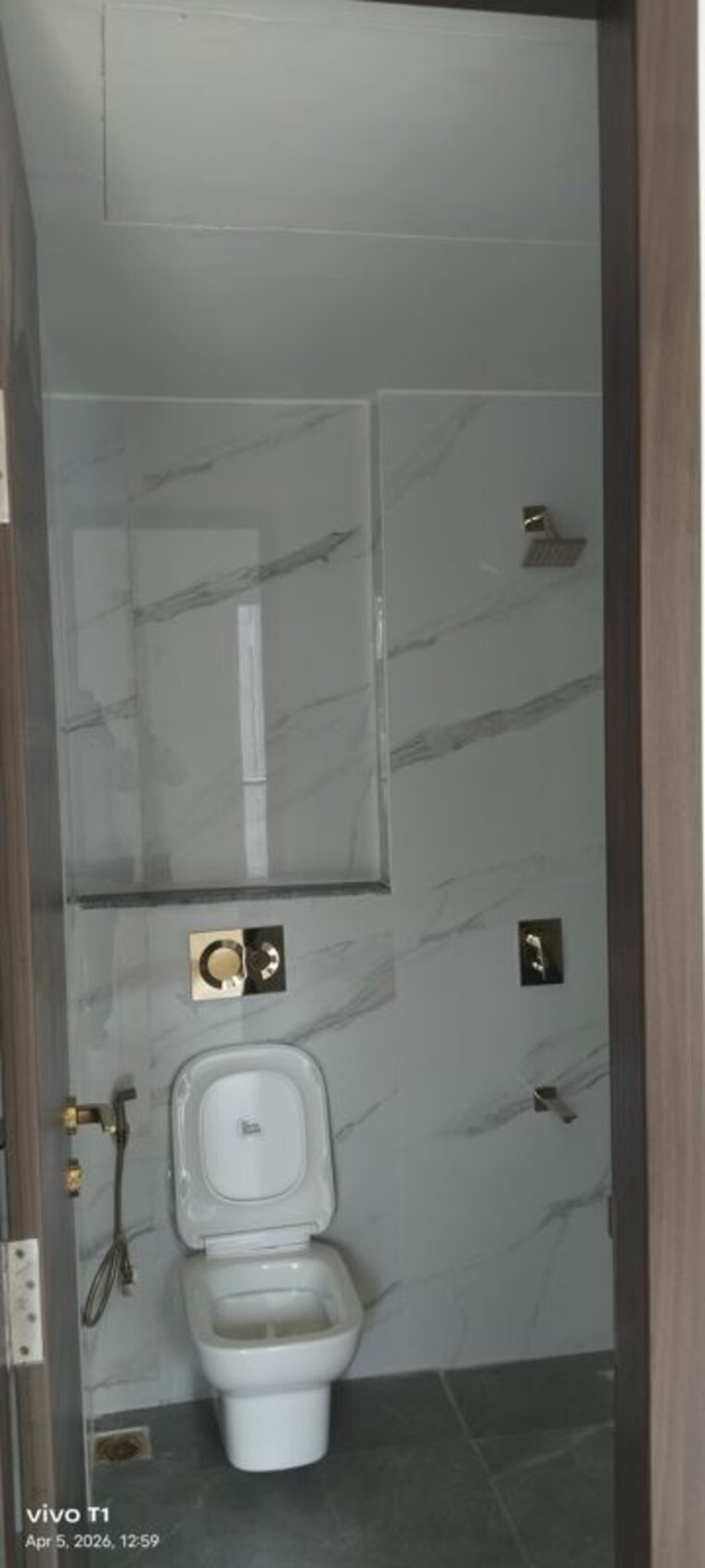 Bathroom, smart-world-orchard 3.5 Bedroom 1712 Sq.Ft. Builder Floor In Sector 61 Gurgaon 10237778