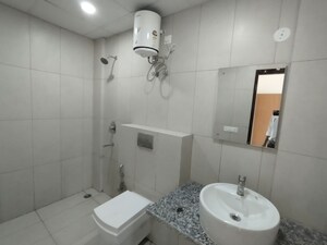 Bathroom in 4 BHK Apartment at SS Linden, Sector 84 – for Rent