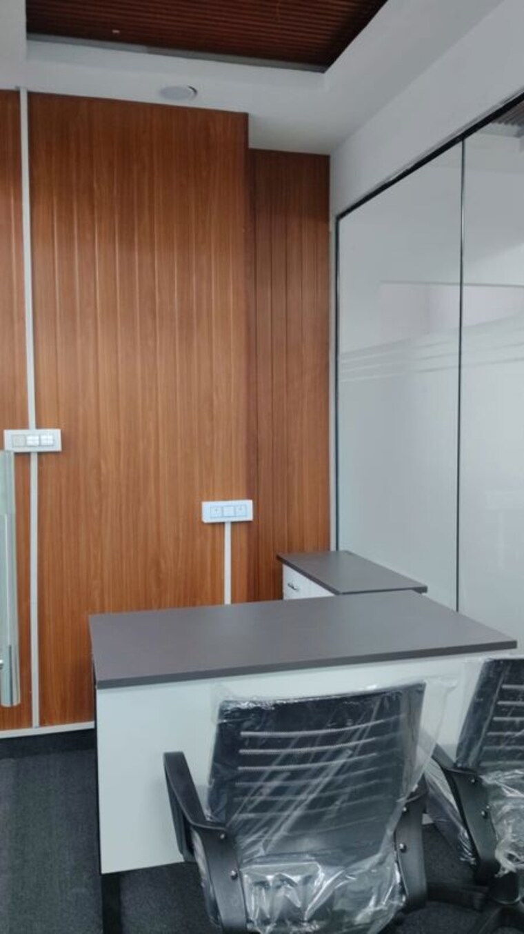 Bedroom, sector 2 Commercial Office Space 350 Sq.Ft. In Sector 2 Noida 10237805