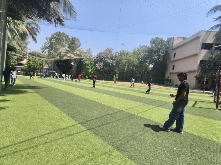 Garden, santacruz west Commercial Land 10000 Sq.Ft. In Santacruz West Mumbai 10237836