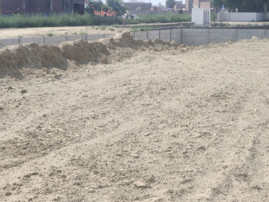 Plot For Sale in Saini