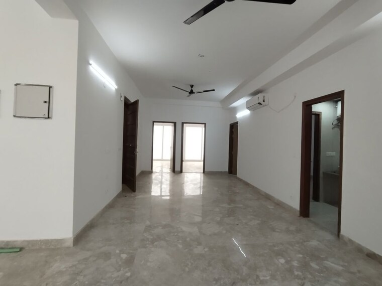 Room, ss-linden 4 Bedroom 2700 Sq.Ft. Builder Floor In Sector 84 Gurgaon 10237832