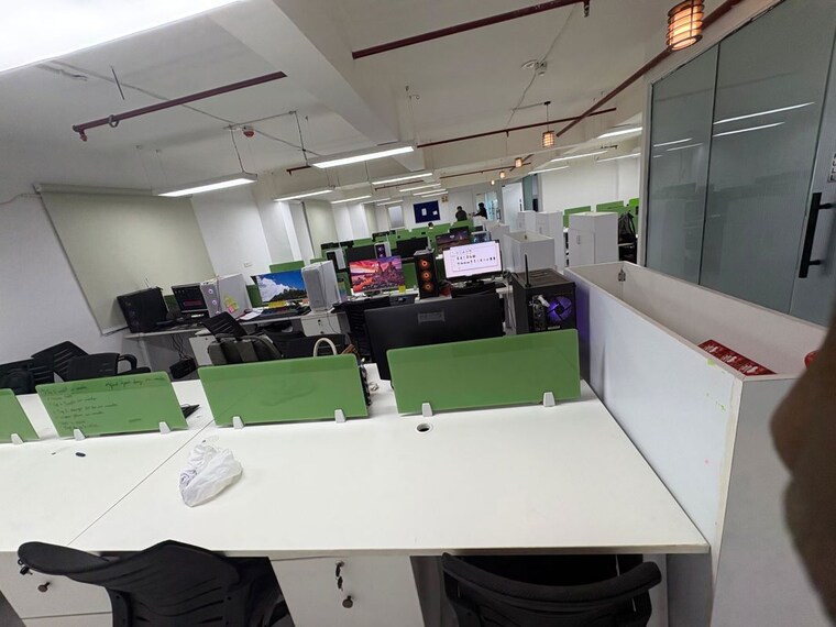 Team Area, sector 2 Commercial Office Space 4000 Sq.Ft. In Sector 2 Noida 10237833